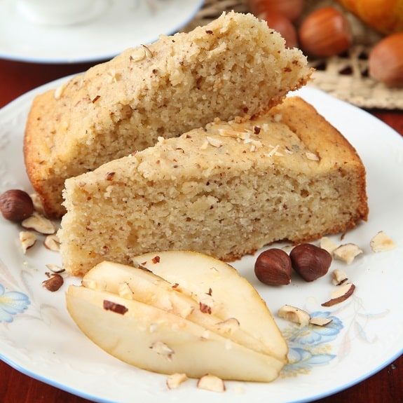 baked hazelnut-pear cake recipe