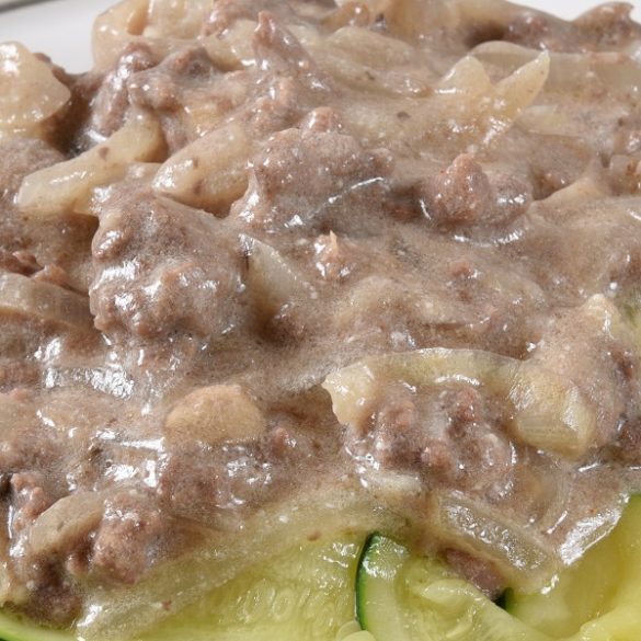 Instant pot keto ground beef Stroganoff. Famous beef Stroganoff with mushrooms cooked in electric instant pot and served over sliced zucchini. #instantpot #pressurecooker #beef #stroganoff #keto #healthy #lowcarb #dinner