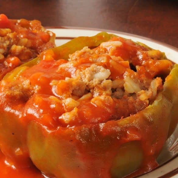 Instant pot keto stuffed bell peppers recipe. Learn how to cook healthy and delicious stuffed bell peppers in an electric instant pot. #instantpot #pressurecooker #dinner #keto #diet #healthy