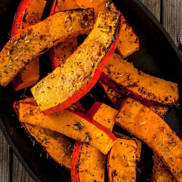 Air fryer roasted pumpkin recipe. An excellent, healthy autumn pumpkin fried in an air fryer. #airfryer #pumpkin #autumn #appetizer