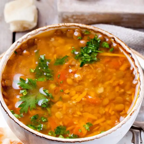 Instant pot lentil soup recipe. Yummy lentil soup cooked in an electric instant pot. #pressurecooker #instantpot #soups #lentil #dinner #vegetarian #vegan