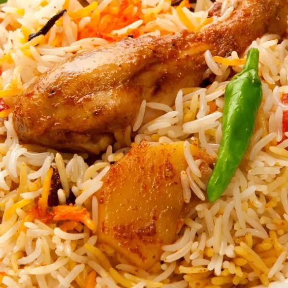 Slow cooker chicken biryani recipe. This chicken biryani recipe is a great way to enjoy a flavorful, healthy dinner.#slowcooker #cockpot #chicken #indian #recipes #dinner #homemade