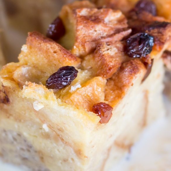 Slow cooker bread and butter pudding. This traditional British dessert is sweet and rich, and it's ready when you are. Thanks to the slow cooker, you can serve this comforting bread pudding for a holiday or any evening dinner. #slowcooker #crockpot,desserts,breakfast,homemade,recipes