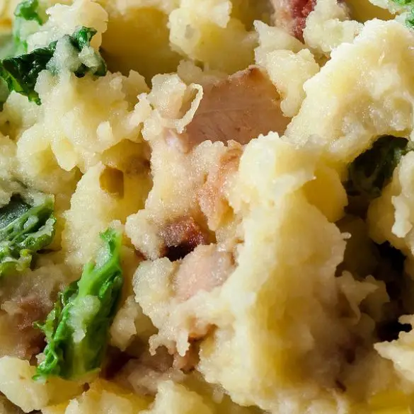 Slow cooker Irish colcannon. Try this traditional Irish dish with a modern twist! Slow cooker colcannon is easy to make, and the result is creamy, hearty comfort food that the whole family will love. #slowcooker #crockpot #colcannon,dinner,homemade,traditional,irish